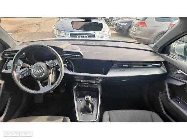 Audi A3 Sportback 30 TFSI Advanced - 5