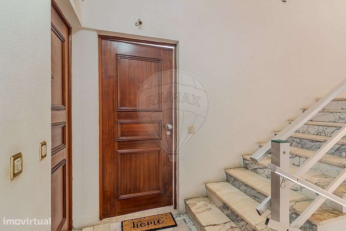 Apartamento T1 para venda - Grande imagem: 2/17