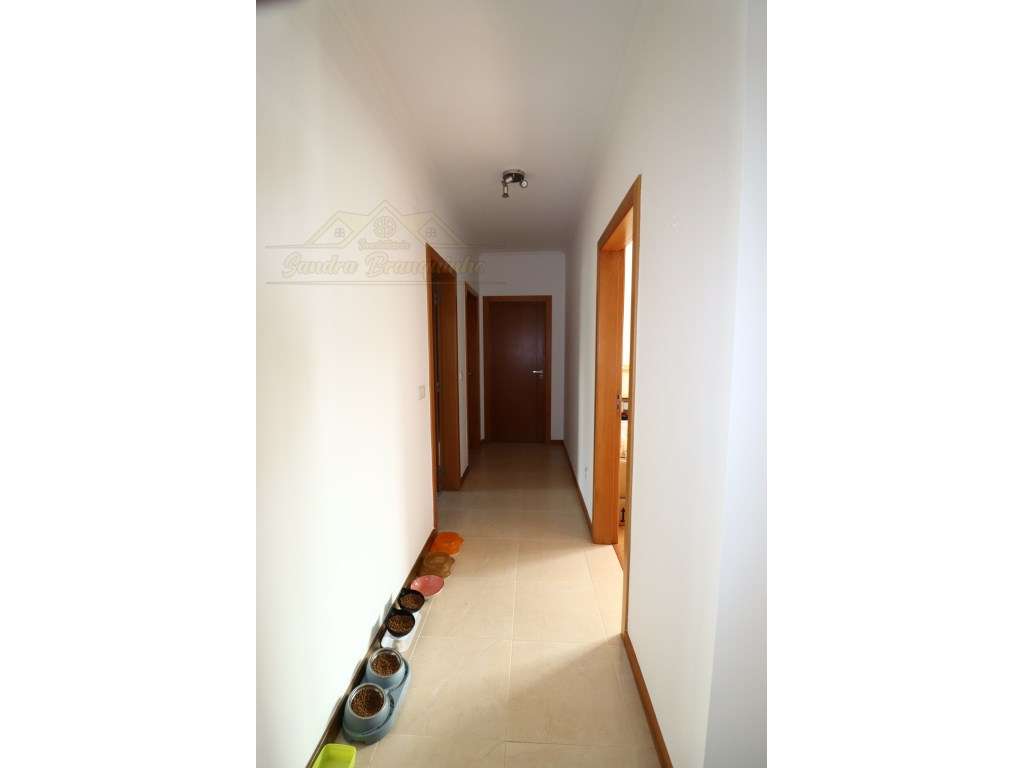 Moradia T3 com garagem e logradouro-13