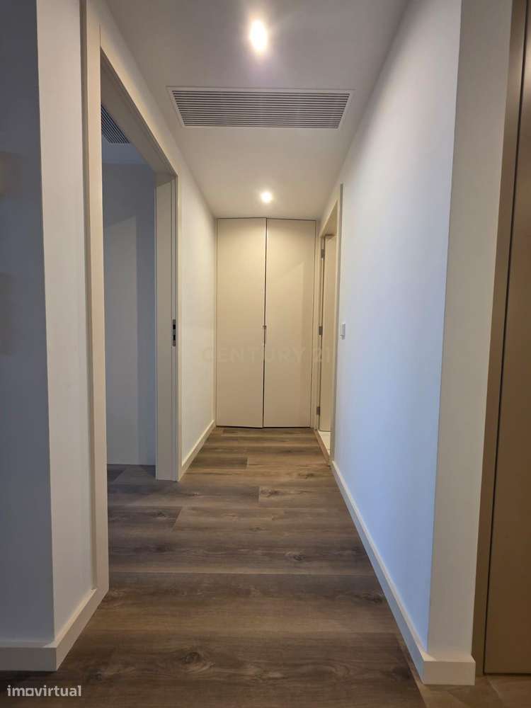 Apartamento T1 à venda na Rua José Falcão - Douro Nobilis I - Grande imagem: 5/22