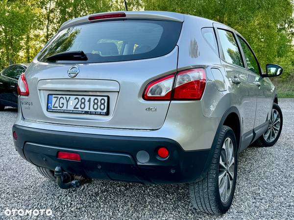 Nissan Qashqai 2.0 dCi DPF 4x4 tekna - 6