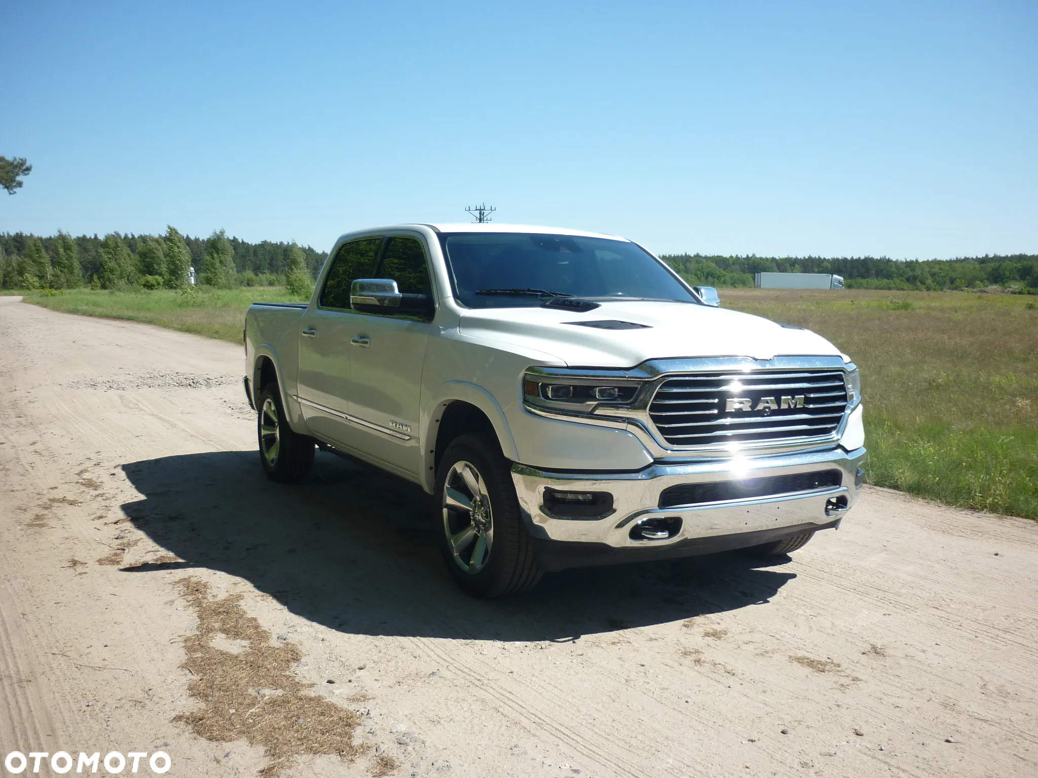 Dodge RAM 1500 5.7 4x4 - 3