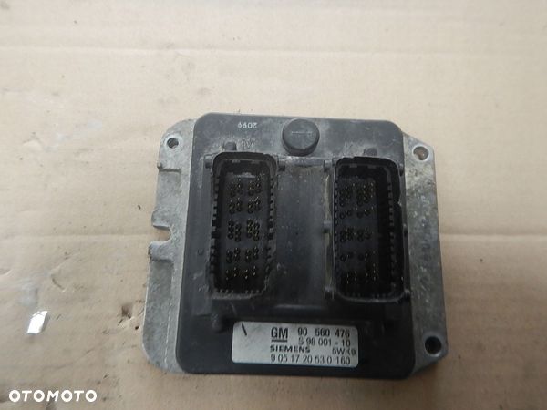 KOMPUTER STEROWNIK SILNIKA OPEL ZAFIRA A ASTRA II 1.8 B 90560476 - 1