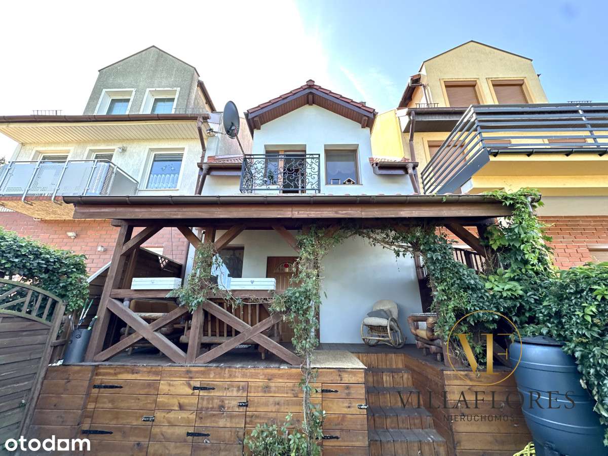 Budynek mieszkalno-usługowy w zab. szeregowej-17