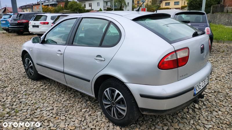 Seat Leon 1.9 TDI Signo - 3