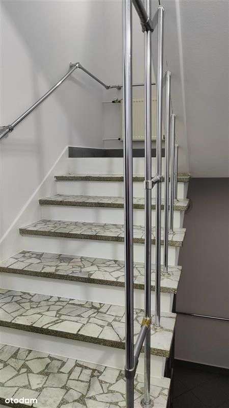 Lokal mieszkalno-usługowy w centrum Lidzbarka-18