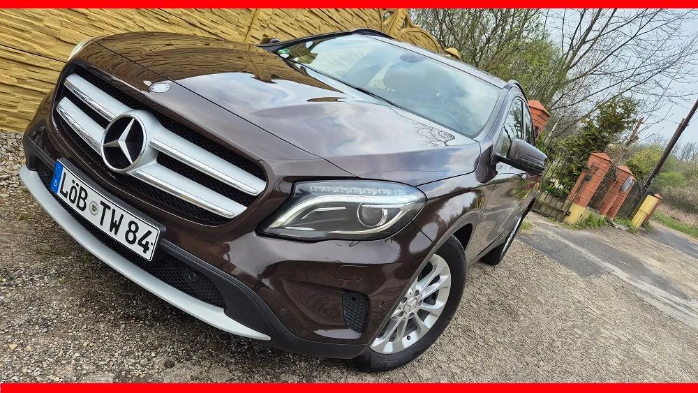 Mercedes-Benz GLA 180 (CDI) d Urban 2015