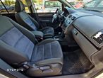 Volkswagen Touran 2.0 TDI DPF Highline DSG - 31