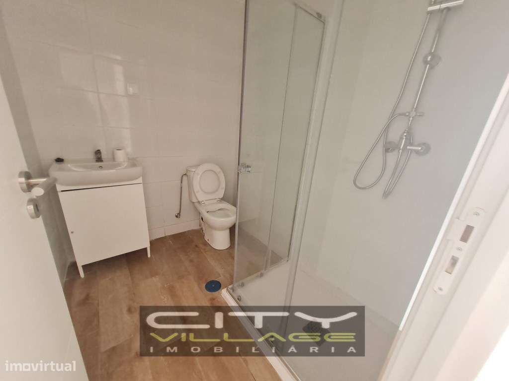 Prédio Centro Montijo-11