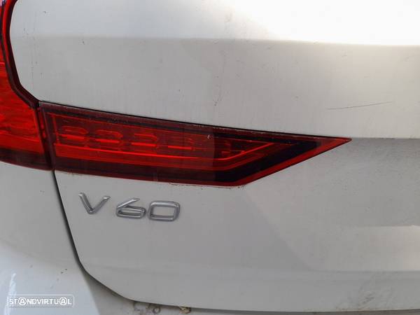Farolim Mala Esquerdo Volvo V60 Ii (225, 227) - 1