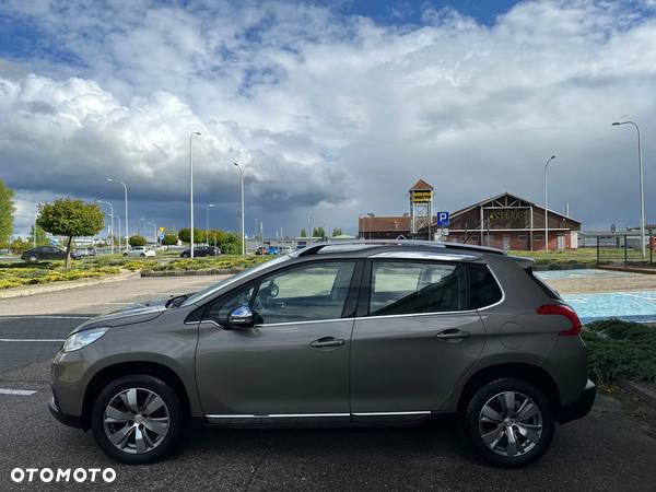 Peugeot 2008 1.2 VTi Allure - 9