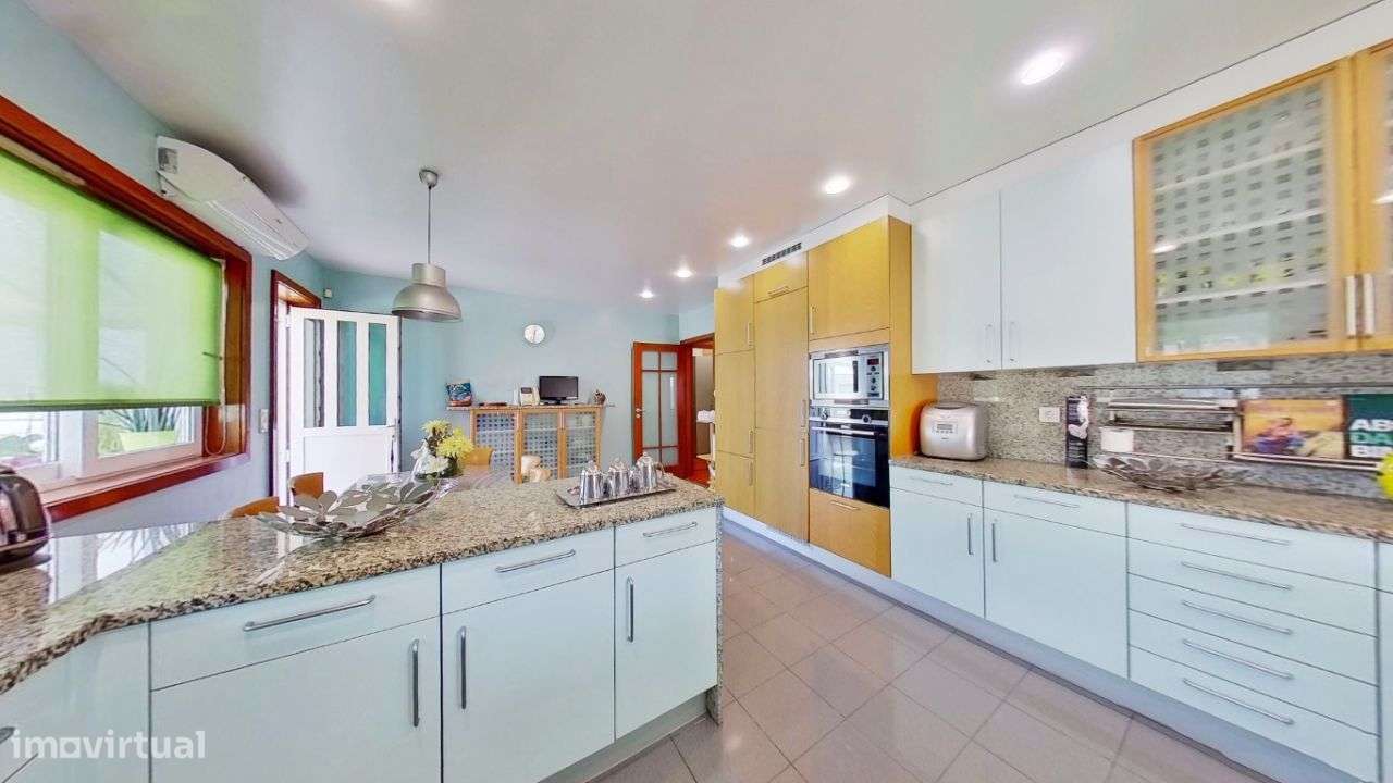 Moradia 4 Frentes | Piscina-39