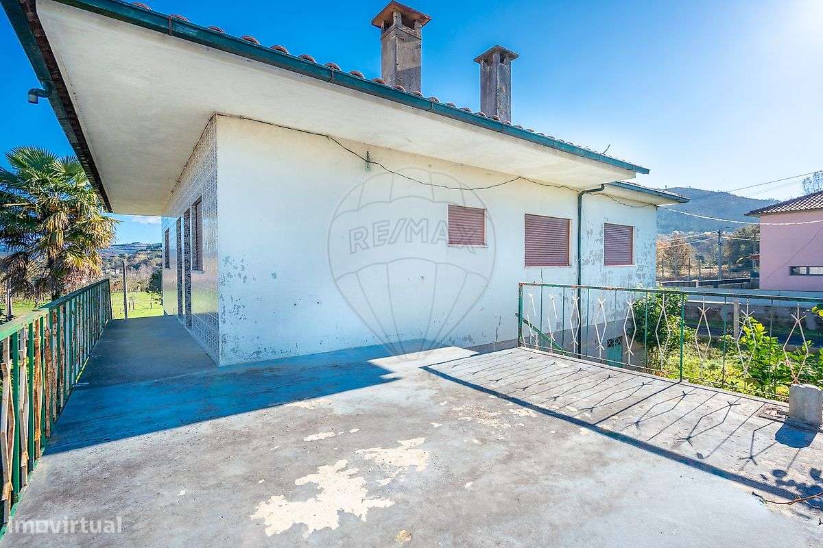 Moradia T3 para venda-23