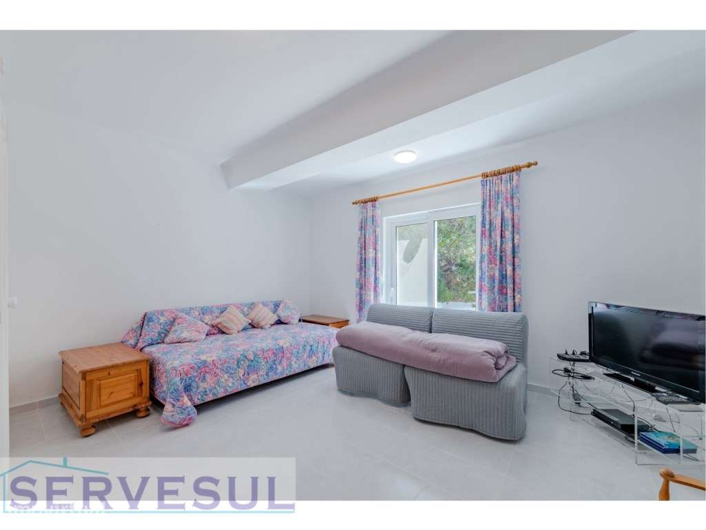 Moradia Deslumbrante de 2 andares com 274 m², composta por 4 quarto...-27