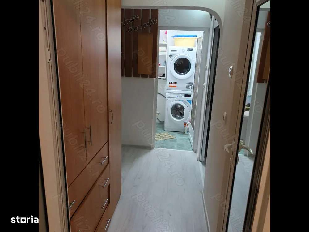 Apartament de 3 camere zona  NOUA, - Imagine principală: 3/7