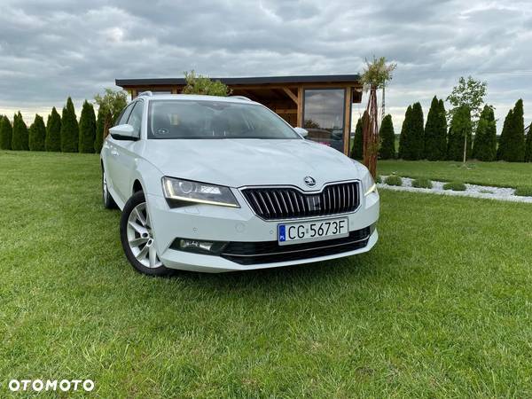 Skoda Superb 1.4 TSI ACT Style DSG - 4