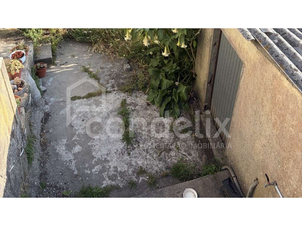 Terreno com Vista para o Rio e Projeto Aprovado com Piscina-18