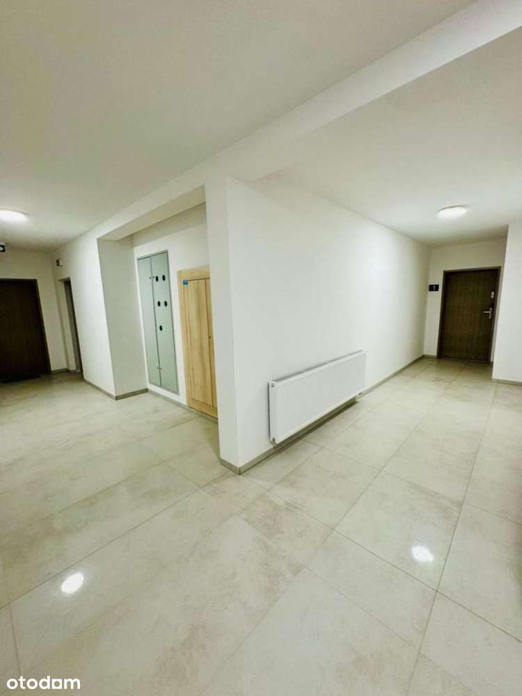 3 mieszkania 2pok. + 3 m. w hali g.-1