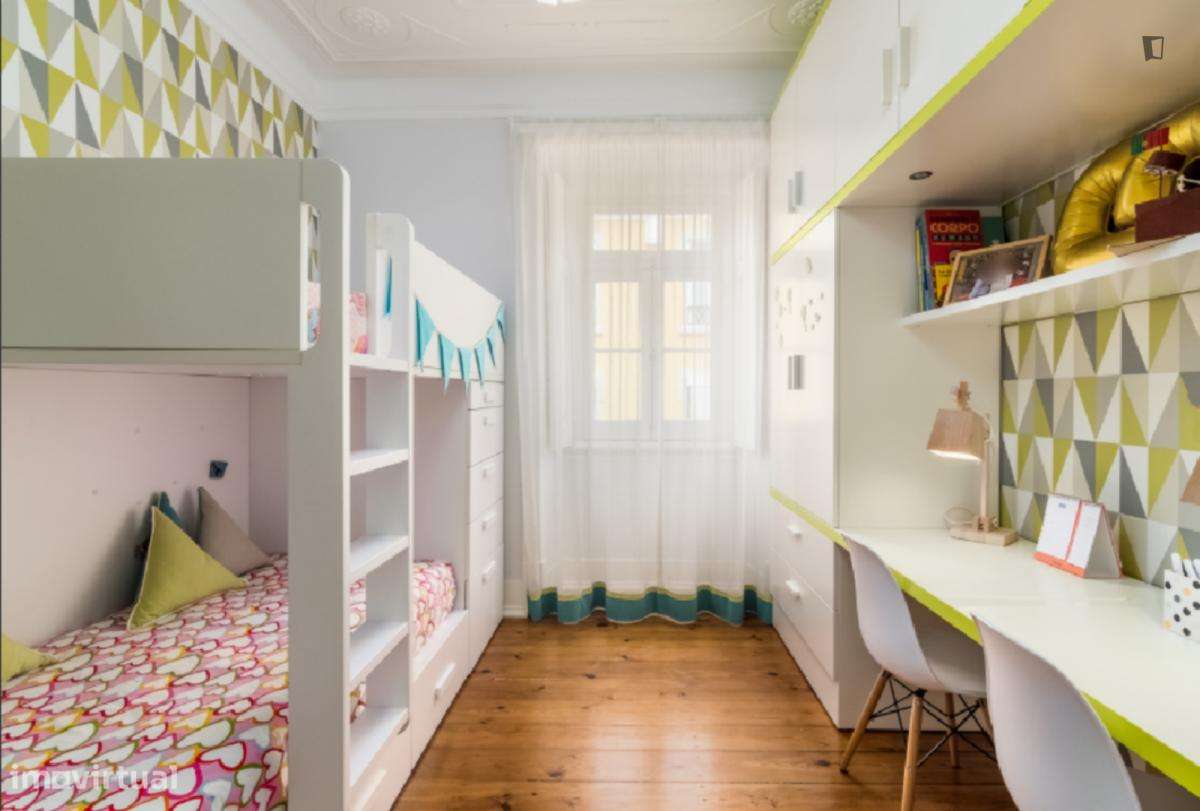 Quarto - localizado em Arroios Lisbon - Grande imagem: 4/6