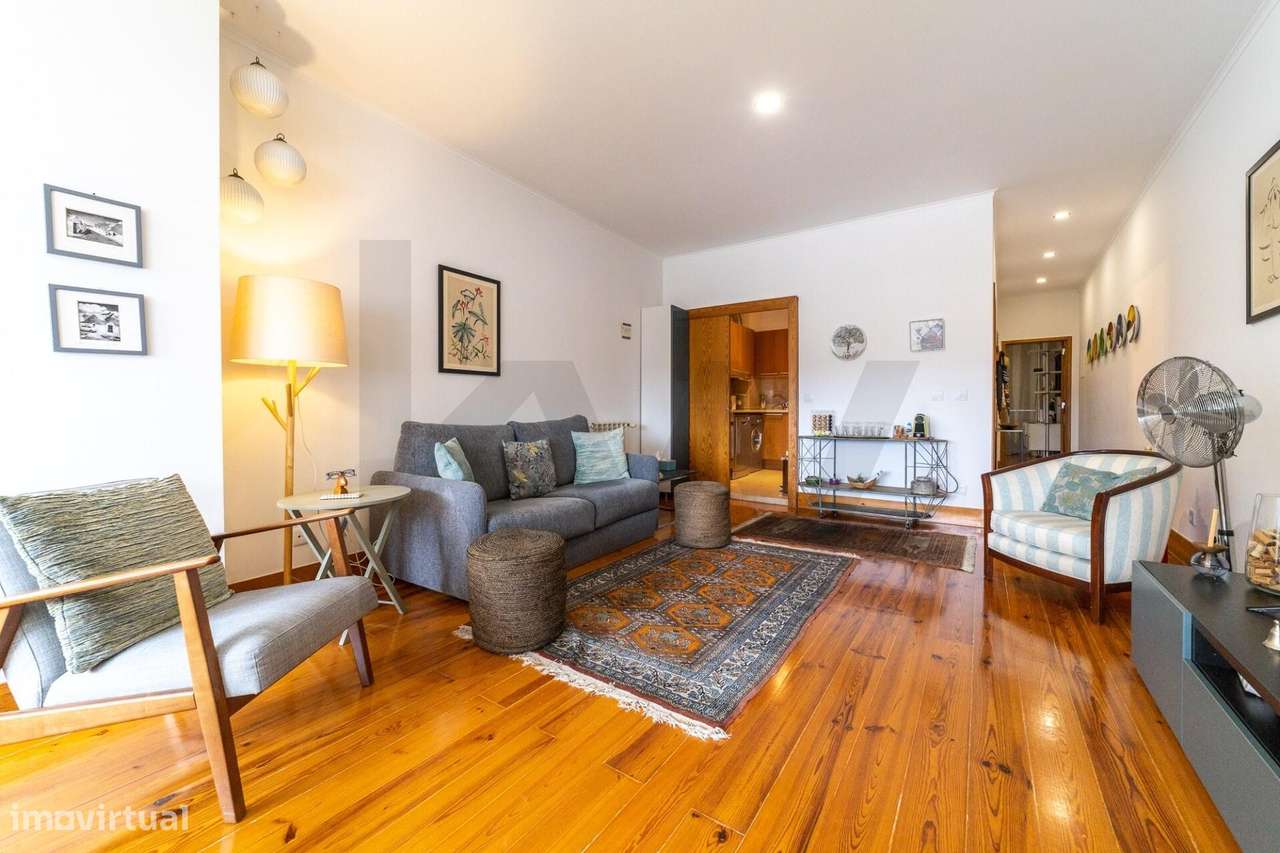 Apartamento T1 Luminoso no Emblemático Campo de Ourique - Grande imagem: 5/15