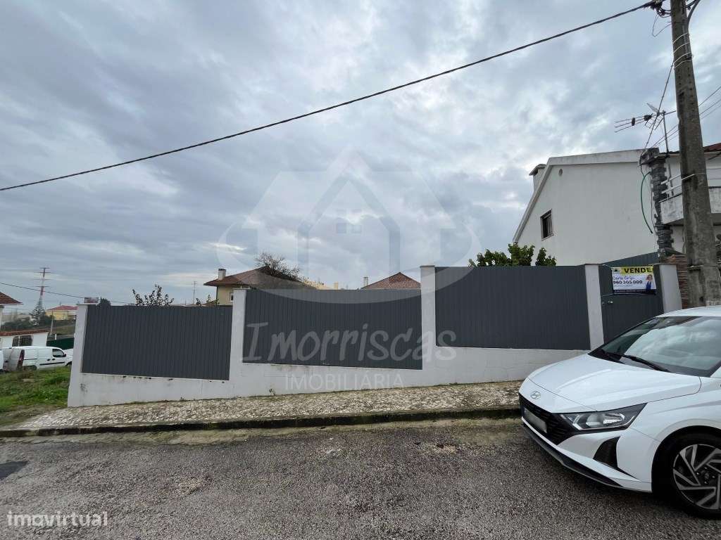 Terreno em fase de legalização com 320 m² na Portela da Azóia, Sant... - Grande imagem: 3/5