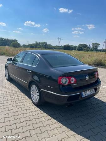 Volkswagen Passat 1.8 TSI Highline - 7