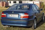 BMW Seria 3 318i - 12