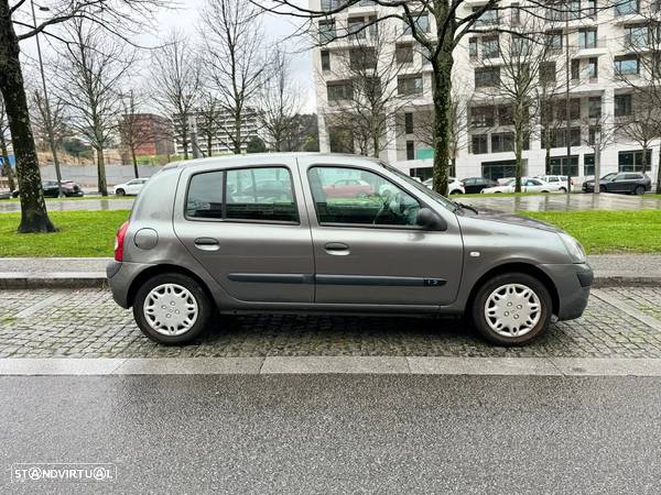 Renault Clio 1.2 Expression - 4