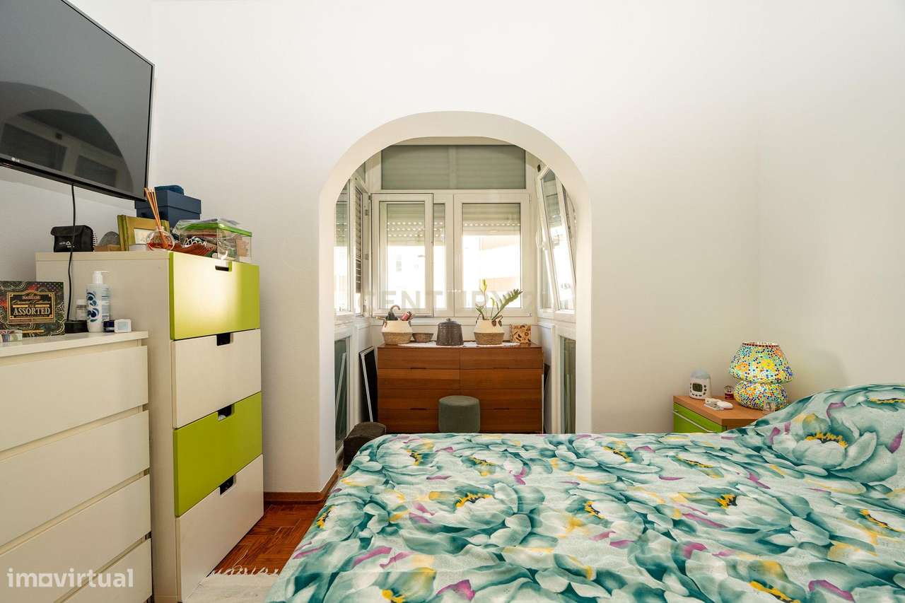 Apartamento T2 em Lisboa com Excelente Localização e Conforto-9