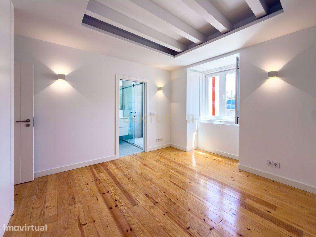 Apartamento T3 Duplex | Edifício Totalmente Reabilitado | Centro Amado-14