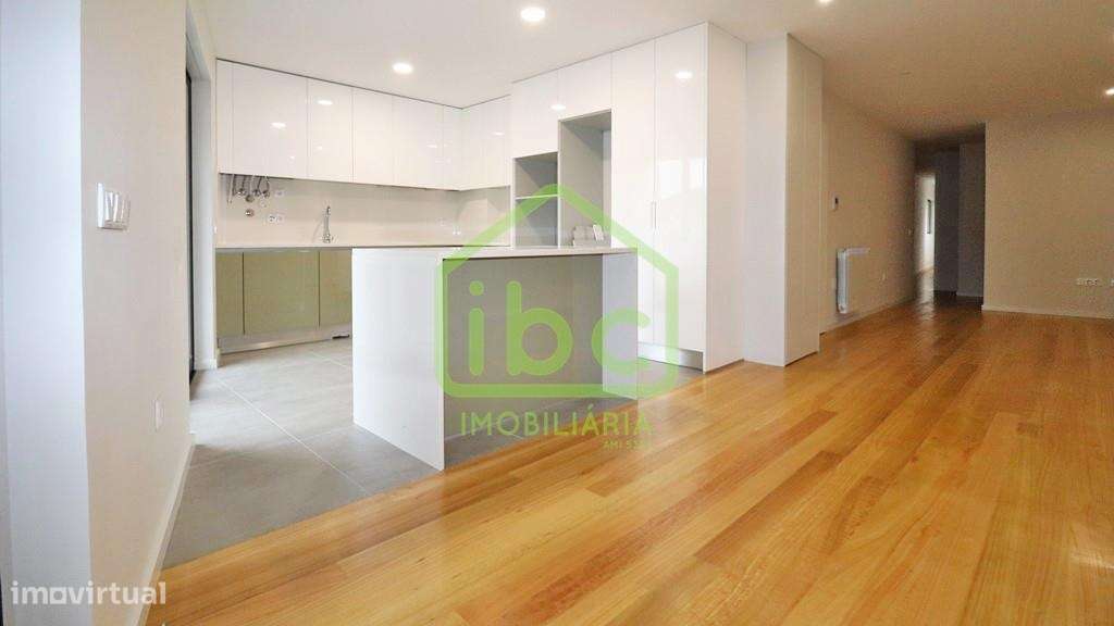 Apartamento T4 em Edifício novo na Póvoa do Varzim - Grande imagem: 2/11