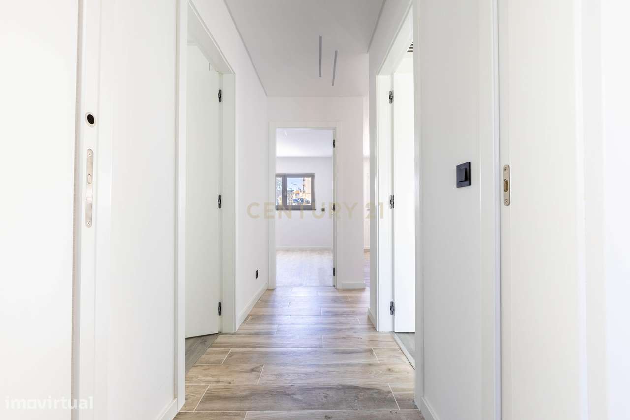 T5 Duplex | 2º Piso | Prédio novo | 1 Fração por piso-10