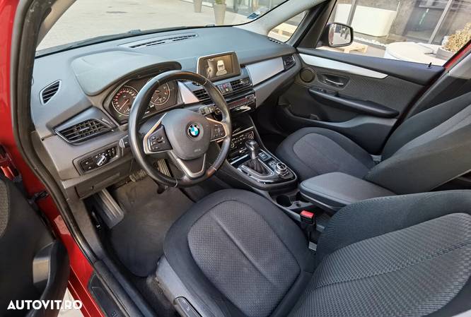 BMW Seria 2 220d xDrive AT Standard - 8