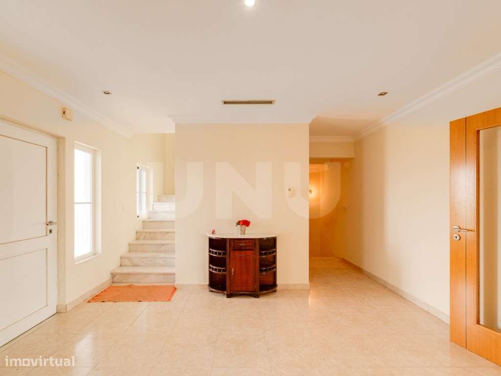 Quinta com 4,8 hectares e casa T9 em Vila Nova da Baronia-21