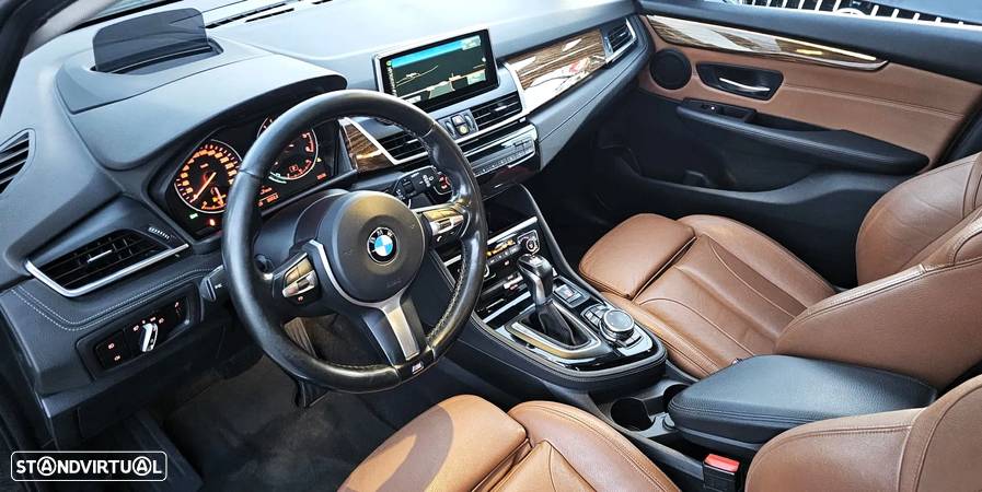 BMW 218 Active Tourer d Aut. Luxury Line - 25