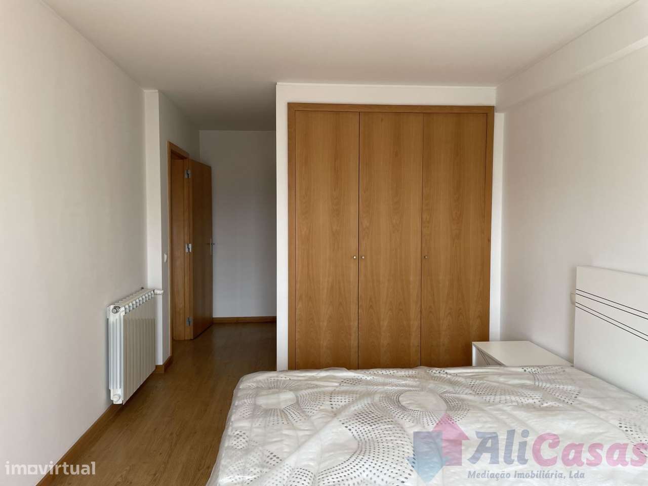 **Apartamento T2 para Venda na Avenida da República, Junto à Câmara-21