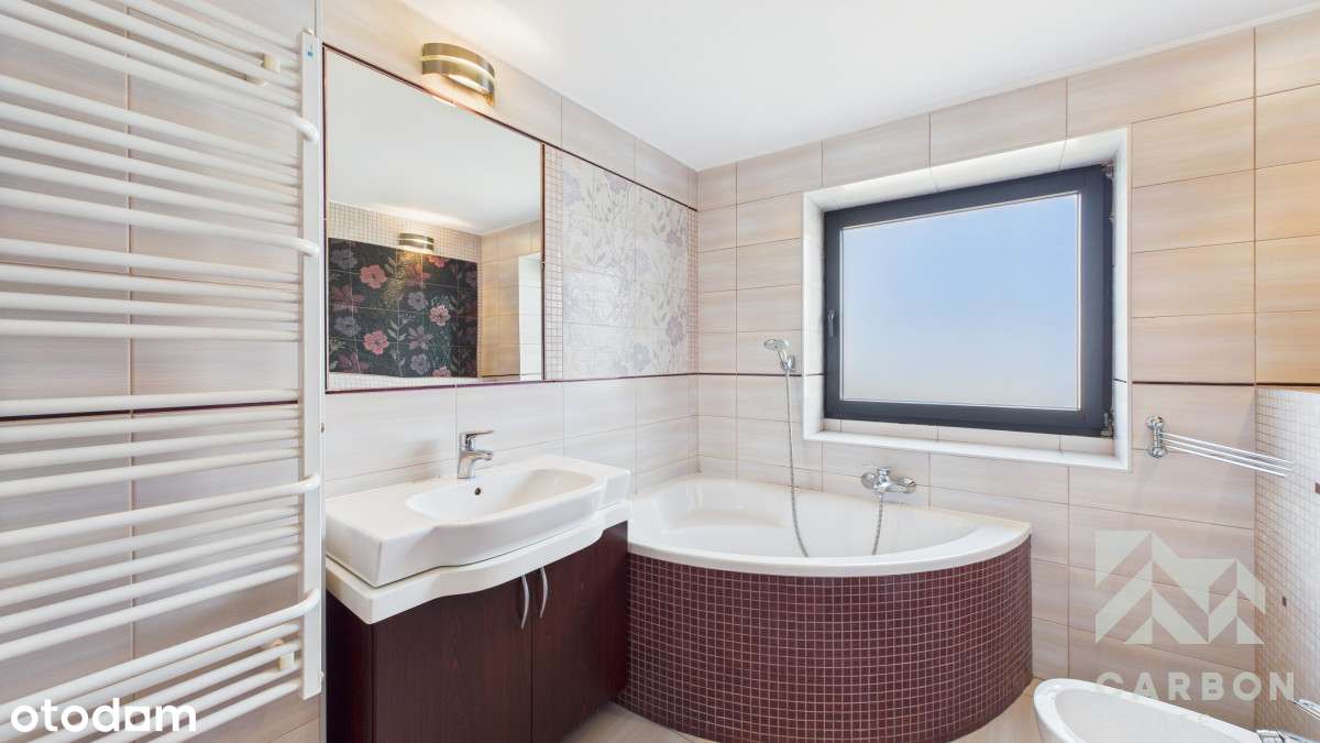 Duży dom idealny dla rodziny - cisza i spokój-14