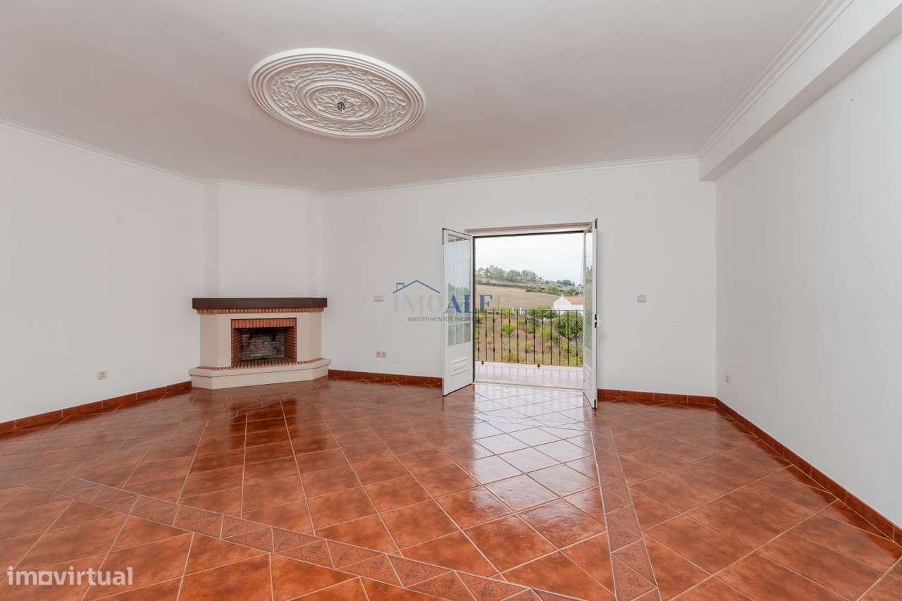 Moradia T7 com terreno perto de Vila Franca de Xira-10