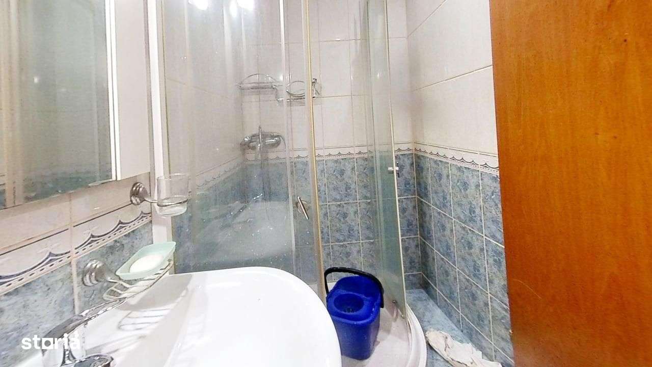 Garsoniera Tractorul renovata langa piata - Imagine principală: 5/5