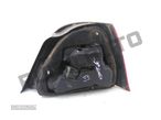 Farolim Trás Painel Esquerdo  Rover 25 Hatchback 1.4 16v - 2