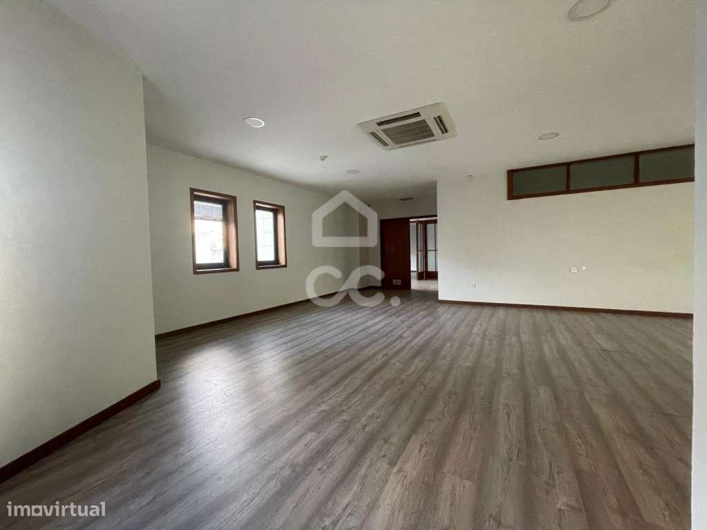 Espaço Comercial no Centro de Santo Tirso - Licenciado para Escritó...-3