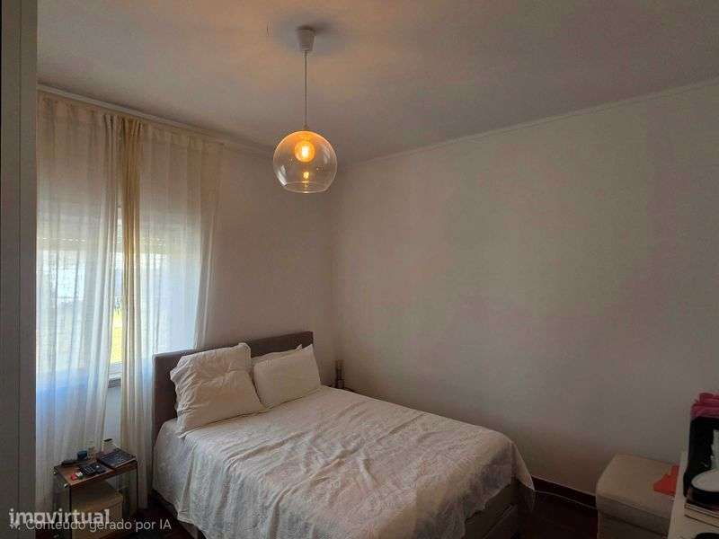 Apartamento T2 Metro Amadora Este - Grande imagem: 2/12