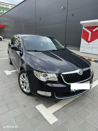 Skoda Superb 1.8 TSI Ambition DSG - 13