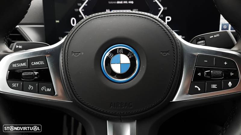 BMW i4 eDrive40 Pack M - 16