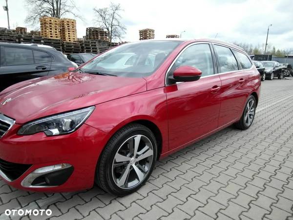 Peugeot 308 SW 1.6 BlueHDi Allure S&S - 12