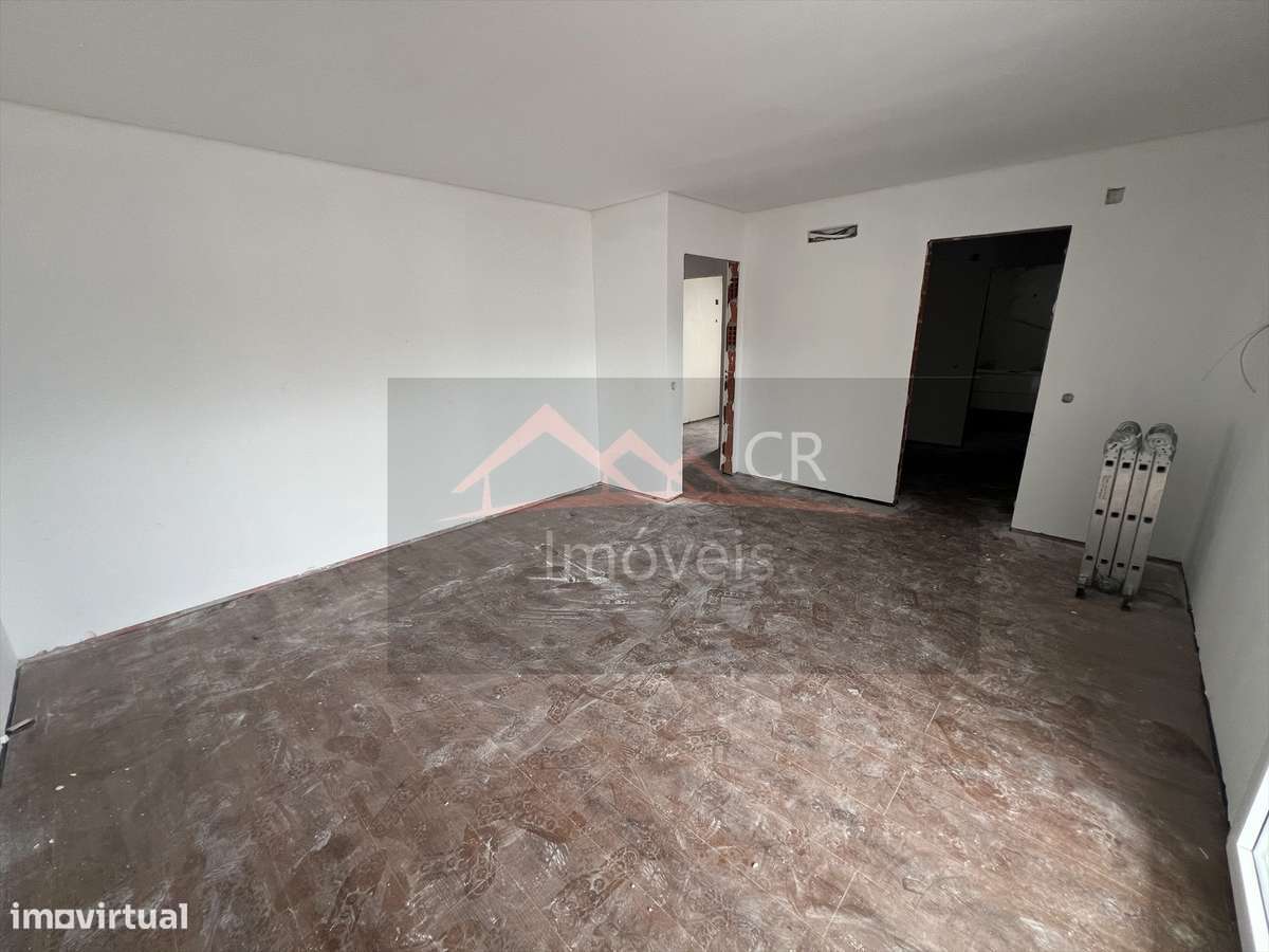 Moradia Isolada Térrea V3 com Piscina -  Quinta do Anjo-21