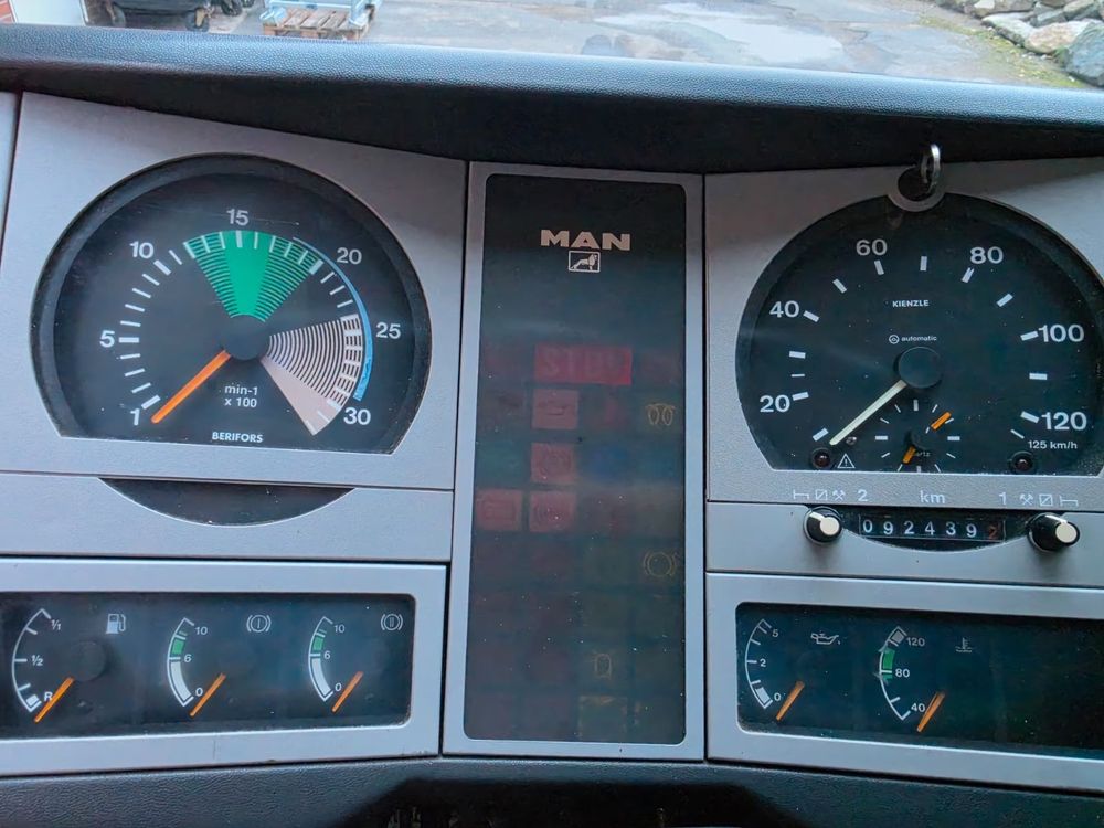 Podnośnik koszowy Zwyżka 25 metrów Wumag wt 250 UDT Pilot ! - zdjęcie 10