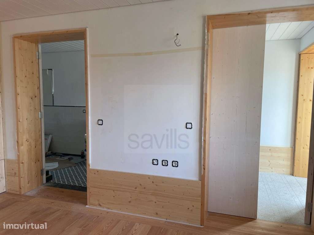 T2 nas Virtudes com vistas deslumbrantes sobre o Rio Douro a poente... - Grande imagem: 5/12