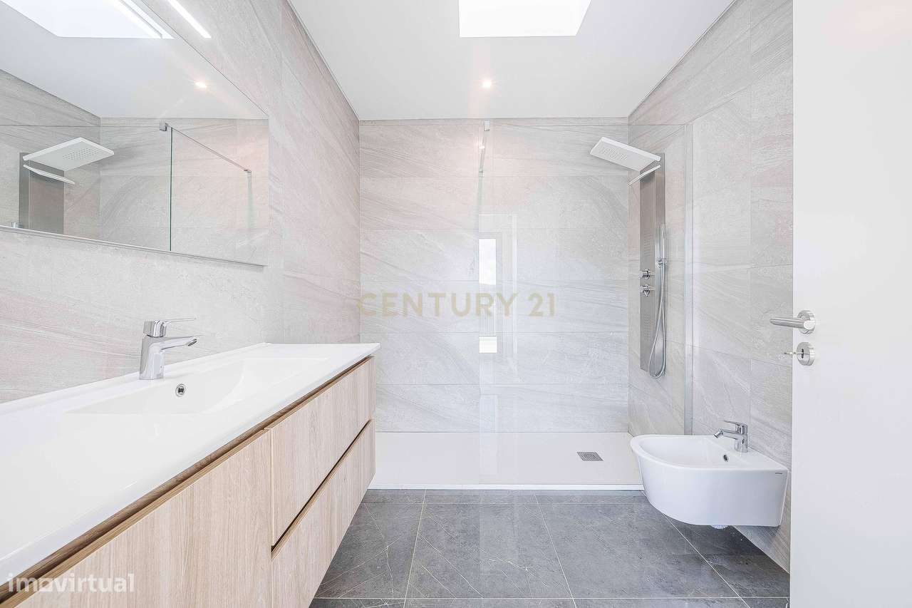 Moradia T3 Moderna | Acabamentos Premium-27