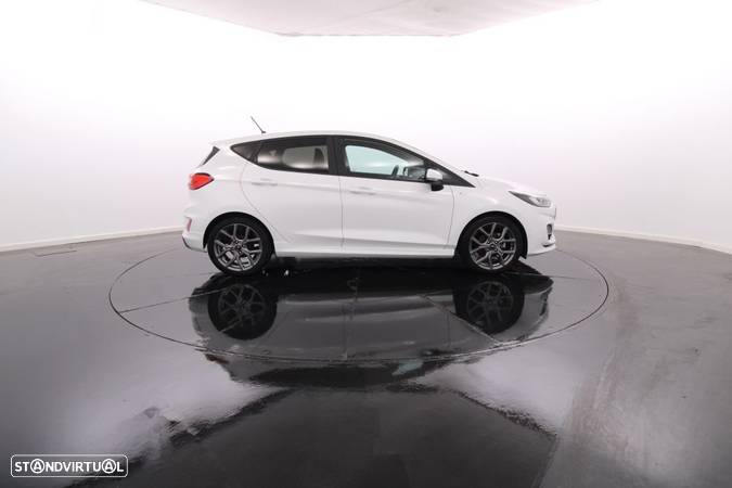 Ford Fiesta 1.0 EcoBoost ST-Line - 10